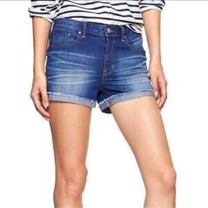 Gap Women's Maddie Shorts Bayside Wash Slim Cut Offs Size 29 Summer Rolled Cuff